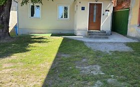 Captain'S House